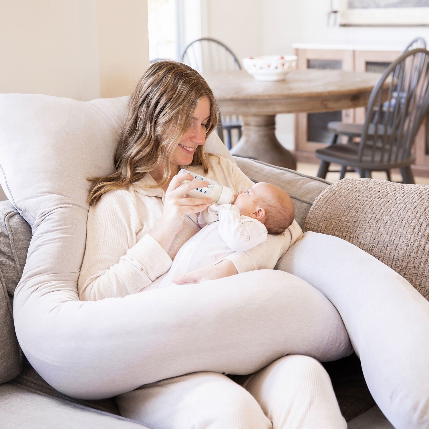 Regalo Maternity Pillow