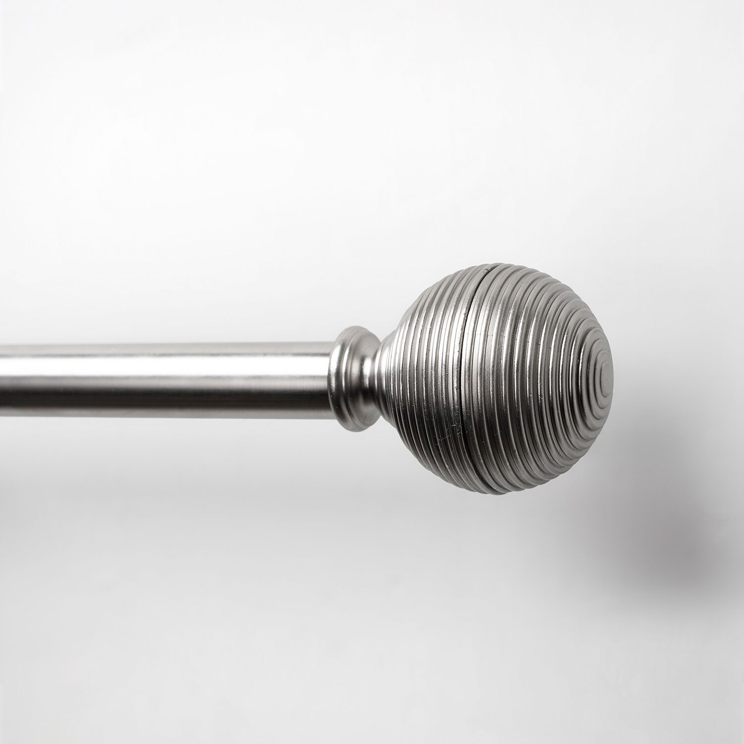 Lumi Home Furnishings 5/8 Adjustable Curtain Rod