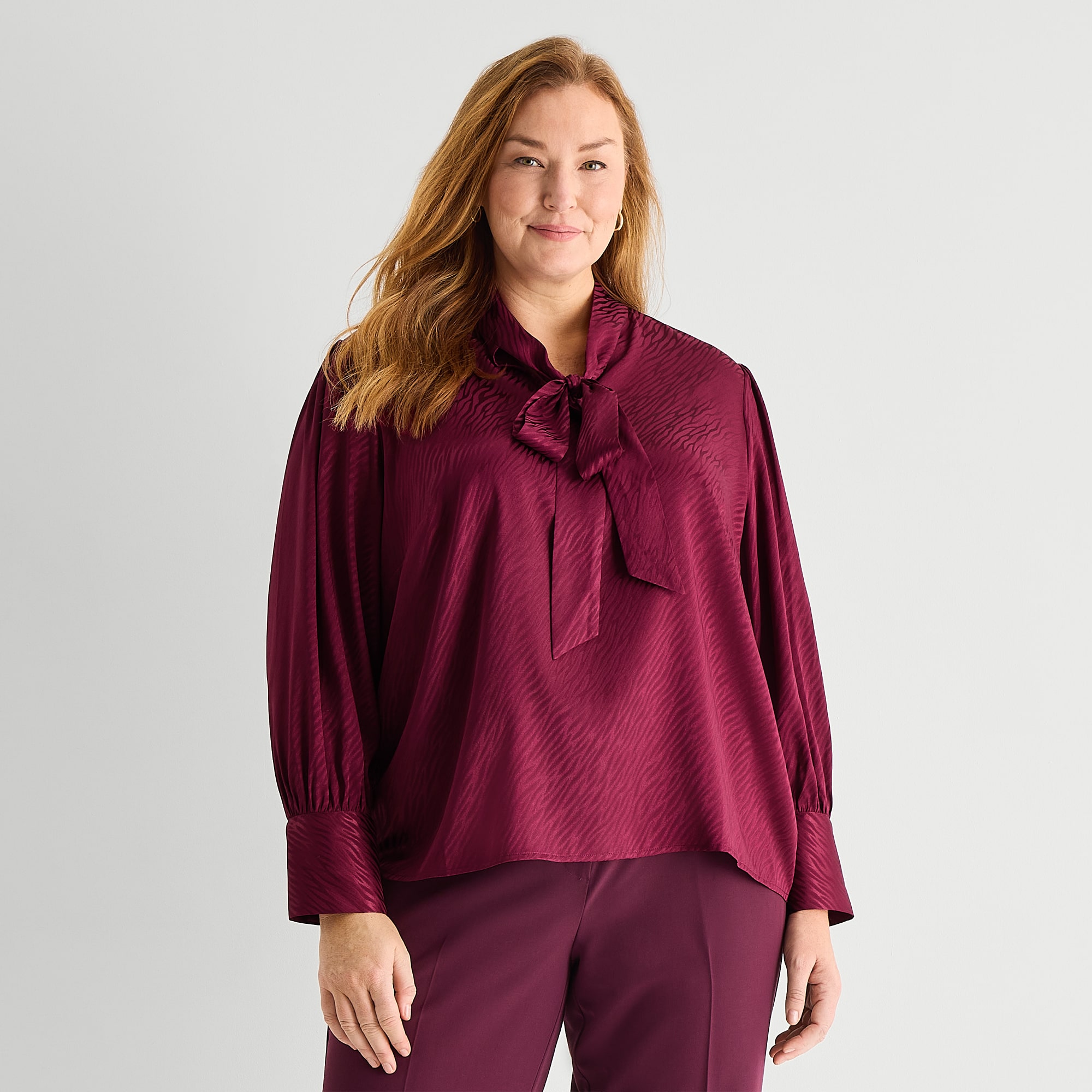 Liz Claiborne Womens Plus Split Tie Neck Long Sleeve Blouse