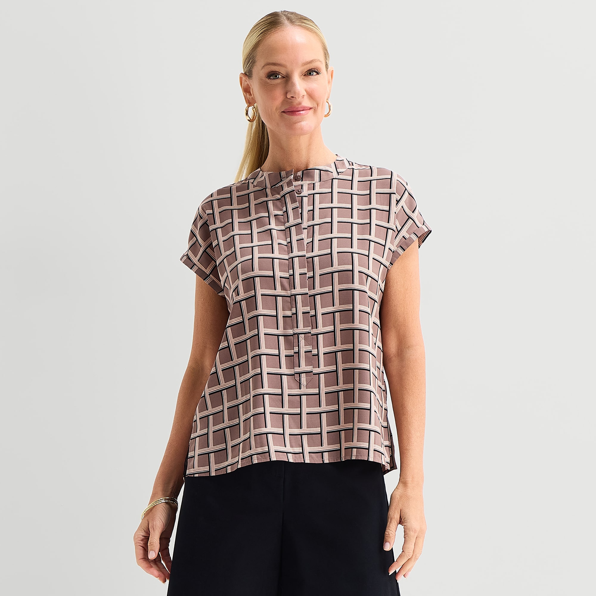 Liz Claiborne Womens Henley Neck Short Sleeve Blouse