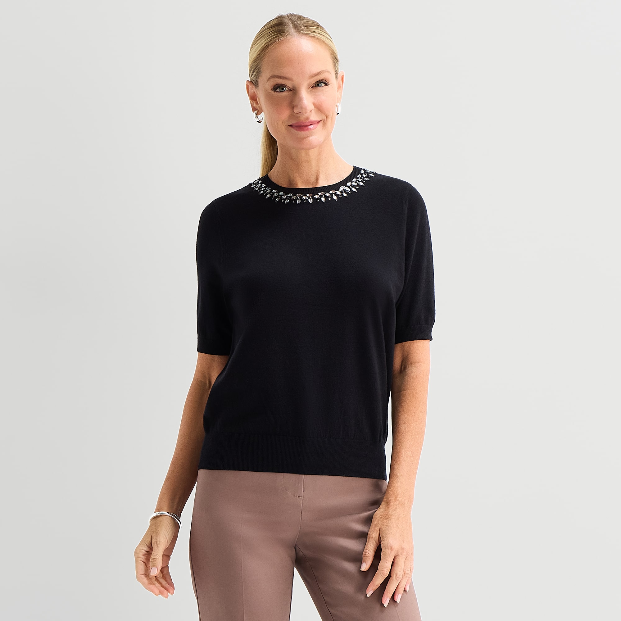 Liz Claiborne Womens Crew Neck Embellished Short Sleeve Pullover Sweater