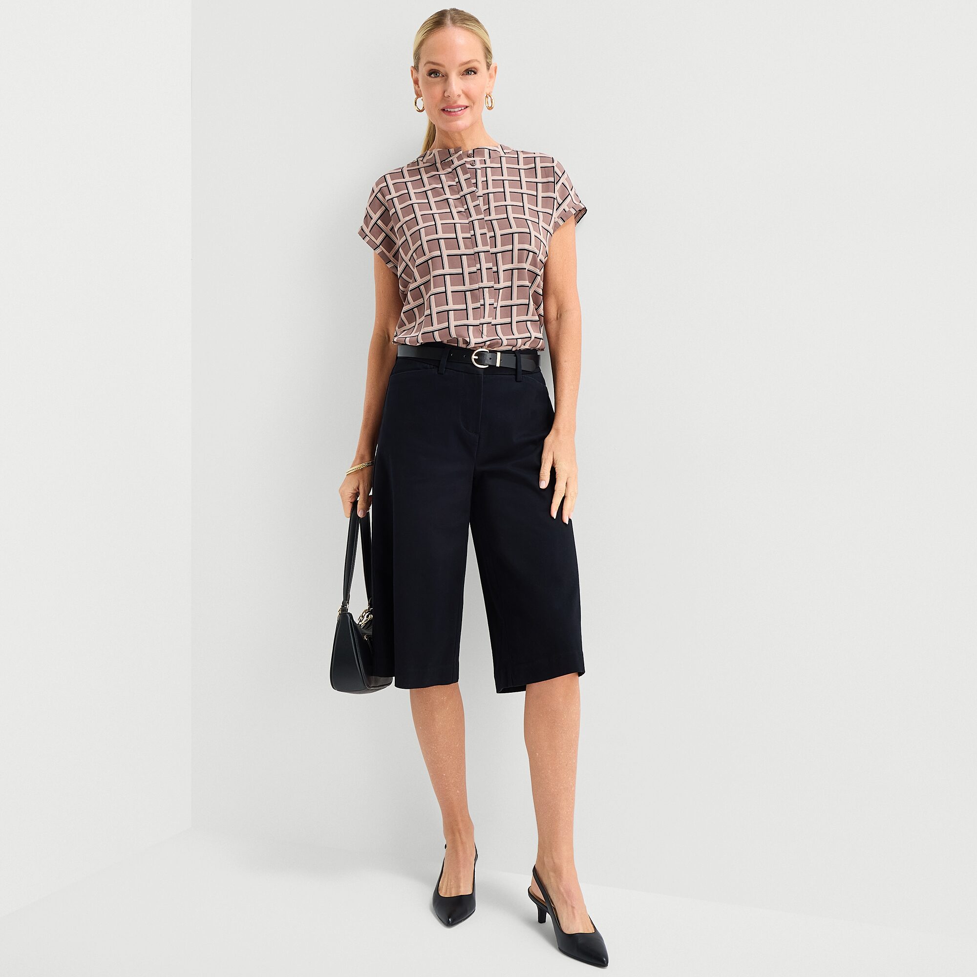 Liz Claiborne Womens Henley Neck Short Sleeve Blouse