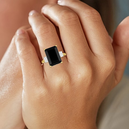 (G-H/Si2-I1) Womens 1/2 CT. T.W. Genuine Black Onyx 10K Gold 3-Stone Cocktail Ring