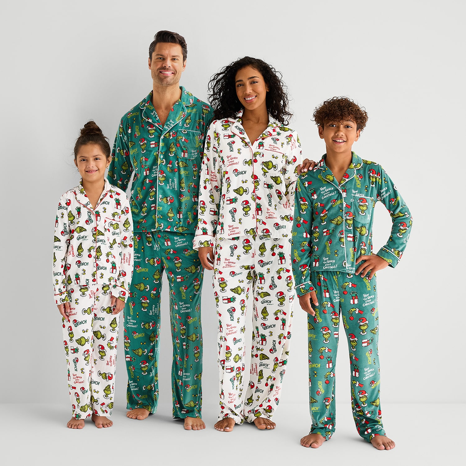 Little & Big Kid Unisex Dr. Seuss Grinch Velour V-Neck Long Sleeve 2-pc. Matching Family Pajama Set