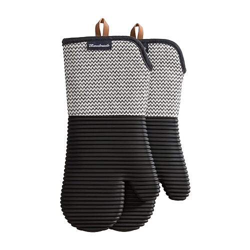 Threadmade Sirena 2-pc. Oven Mitt In Black