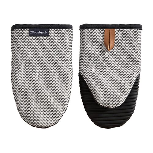 Threadmade Sirena Mini 2-pc. Oven Mitt In Black