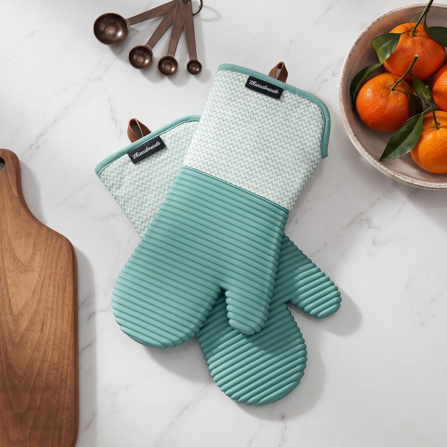 Threadmade Sirena 2-pc. Oven Mitt