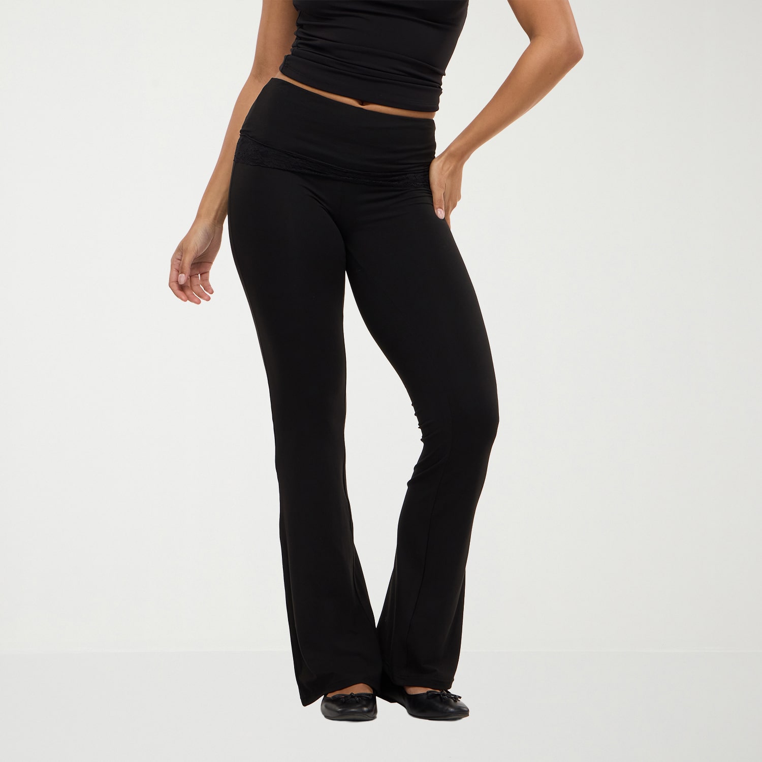 Forever 21 Na Womens Flare Mid Rise Pull-On Pant