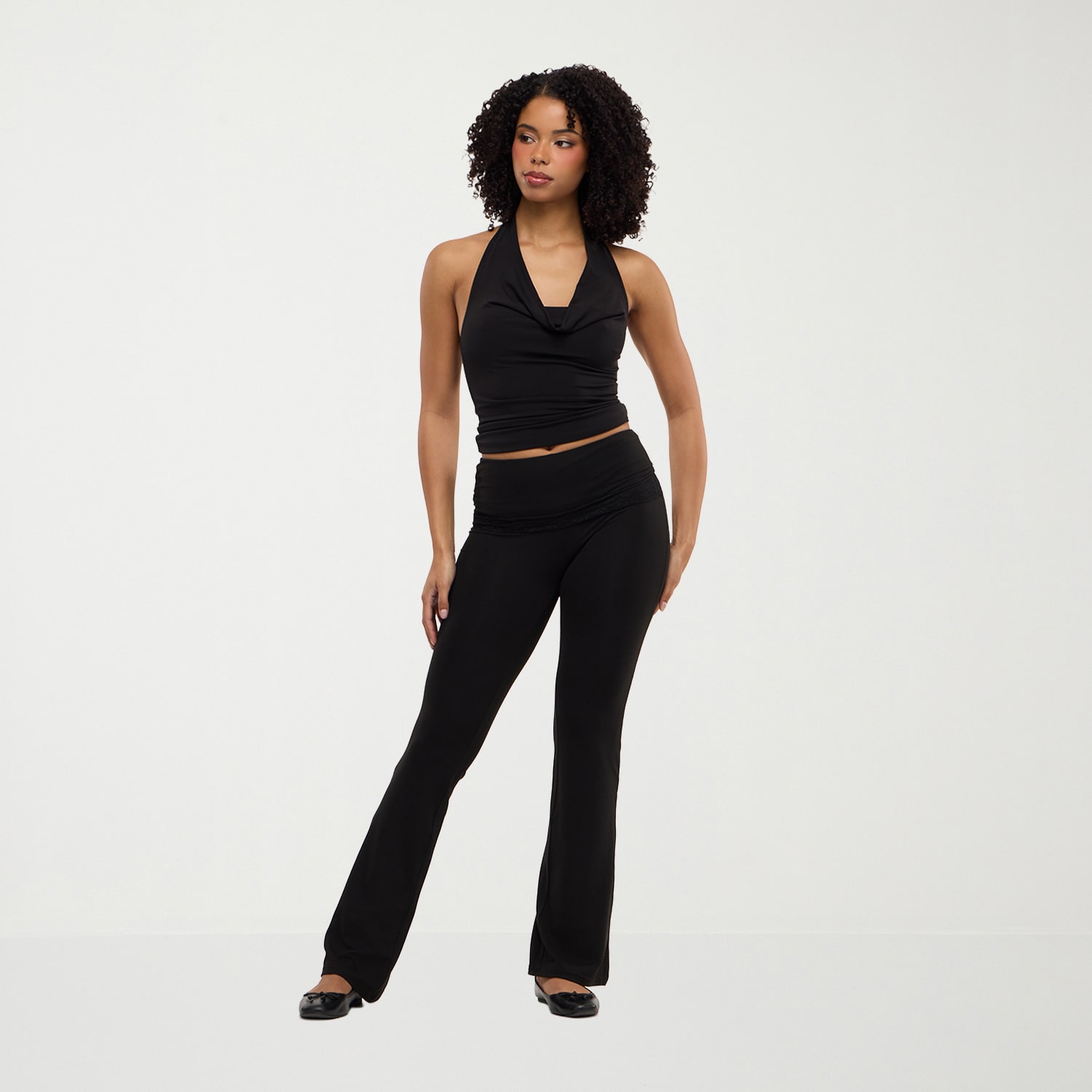 Forever 21 Na Womens Flare Mid Rise Pull-On Pant