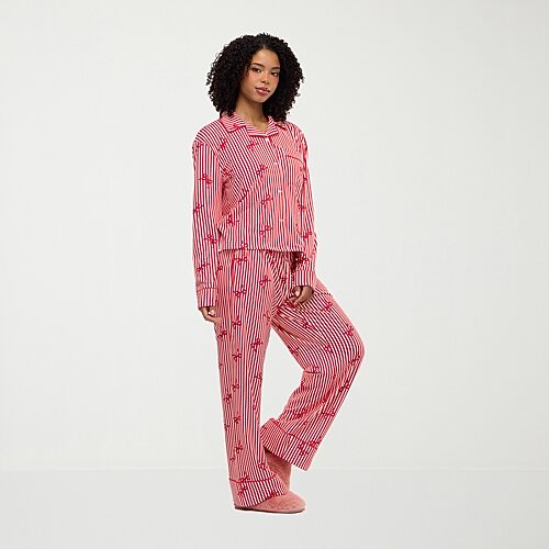 Forever 21 Na Womens Fleece Long Sleeve 2-pc. Pajama Set, Large, Red