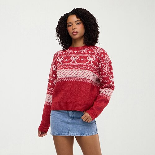 Forever 21 Na Womens Round Neck Long Sleeve Holiday Pullover Sweater In Red