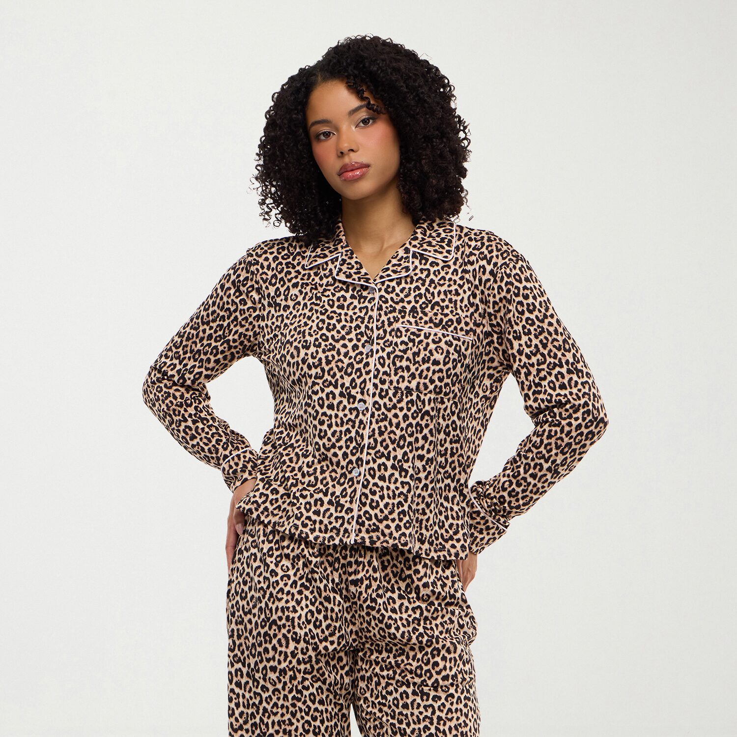 Forever 21 Womens Long Sleeve Juniors Pajama Set