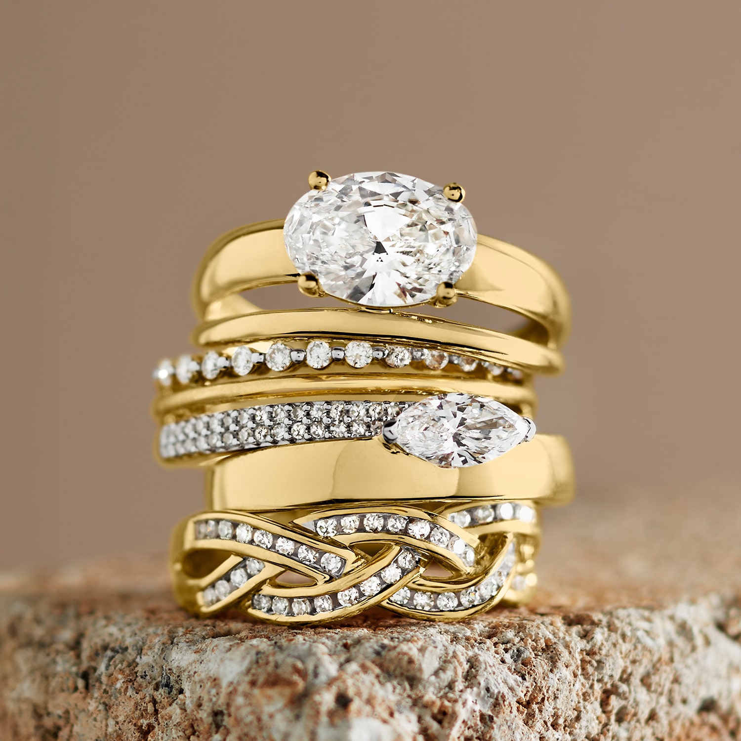 (I1-I2/ G-H) Womens 1/3 CT. T.W. Lab Grown White Diamond 10K Gold Crossover Cocktail Ring