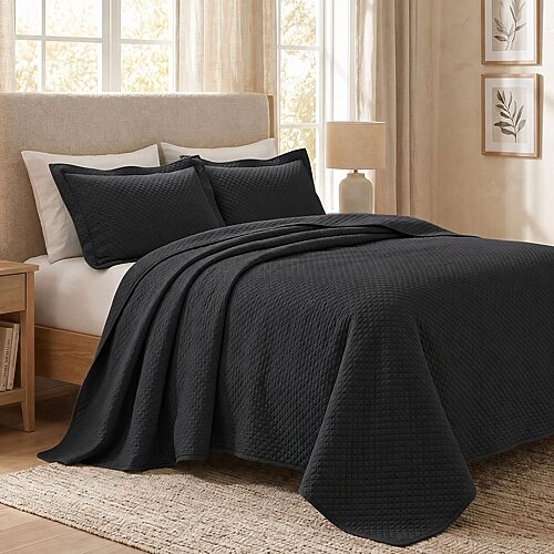 SUPERIOR Solitaire Diamond Matelasse Geometric 3-pc. Jacquard Easy Care Bedspread Set, One Size, Black