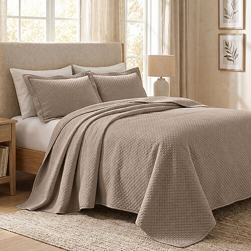 SUPERIOR Solitaire Diamond Matelasse Geometric 3-pc. Jacquard Easy Care Bedspread Set, One Size, Beige