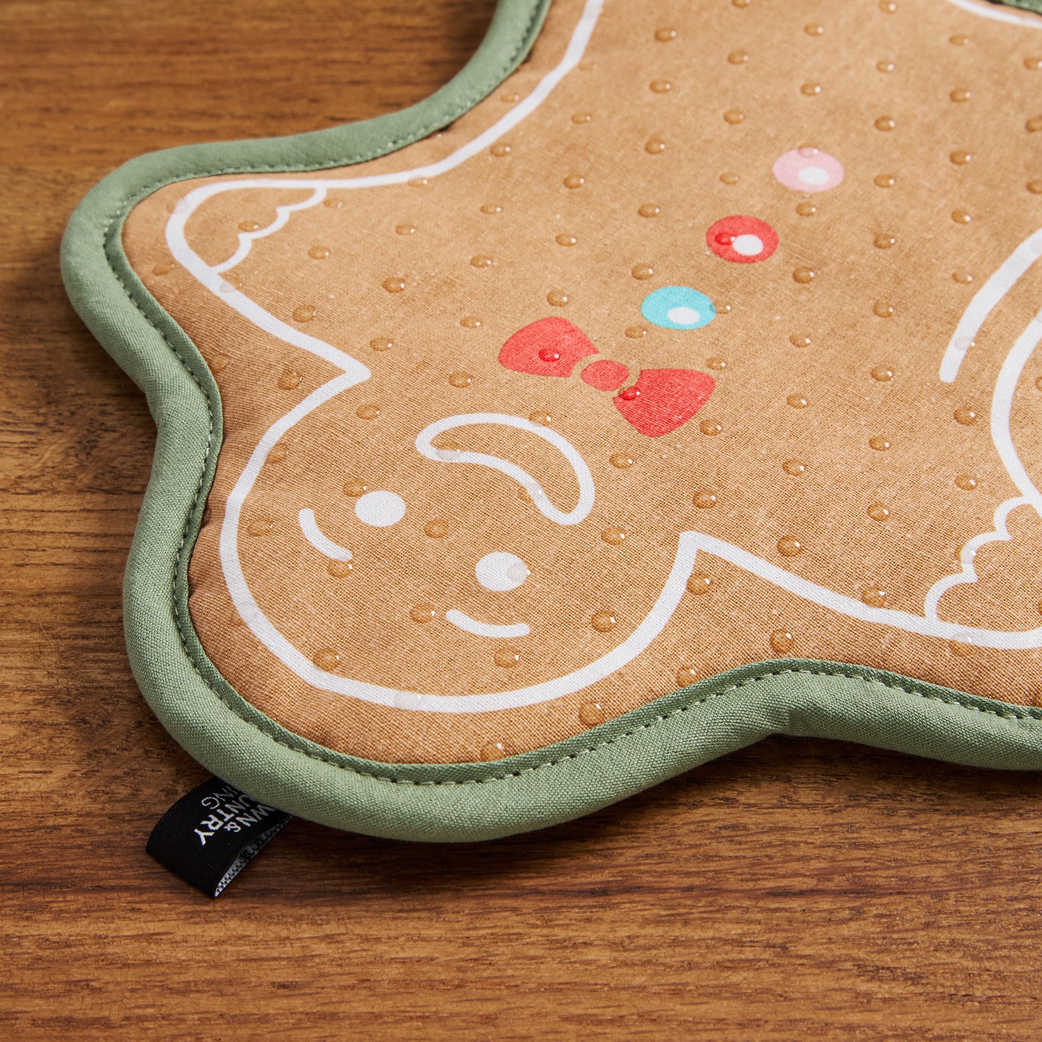 Town And Country Gingerbread Shaped 2-pc. Pot Holder