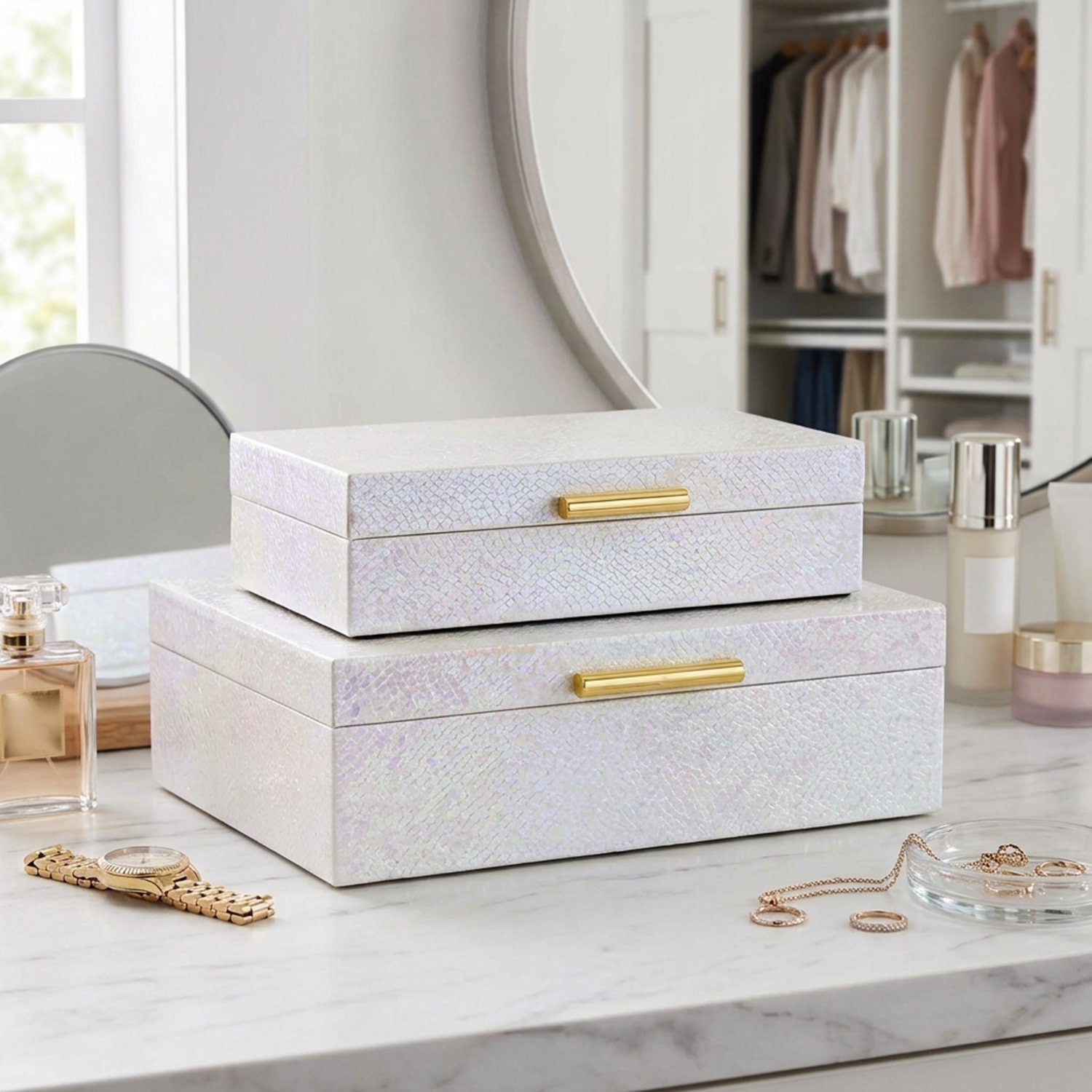 Cheungs Seascale Pattern Iridescent Box Set With Gold Hardware Jewelry Organizer