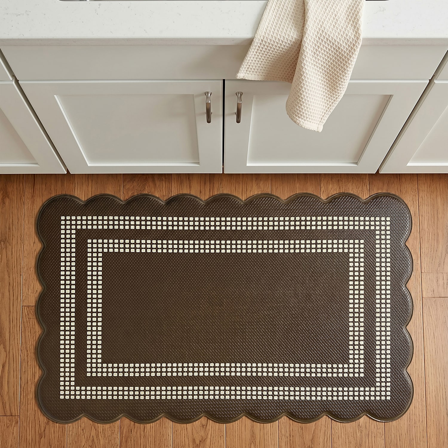 Achim Scalloped Remi Anti-Fatigue 18"x30" Kitchen Mat