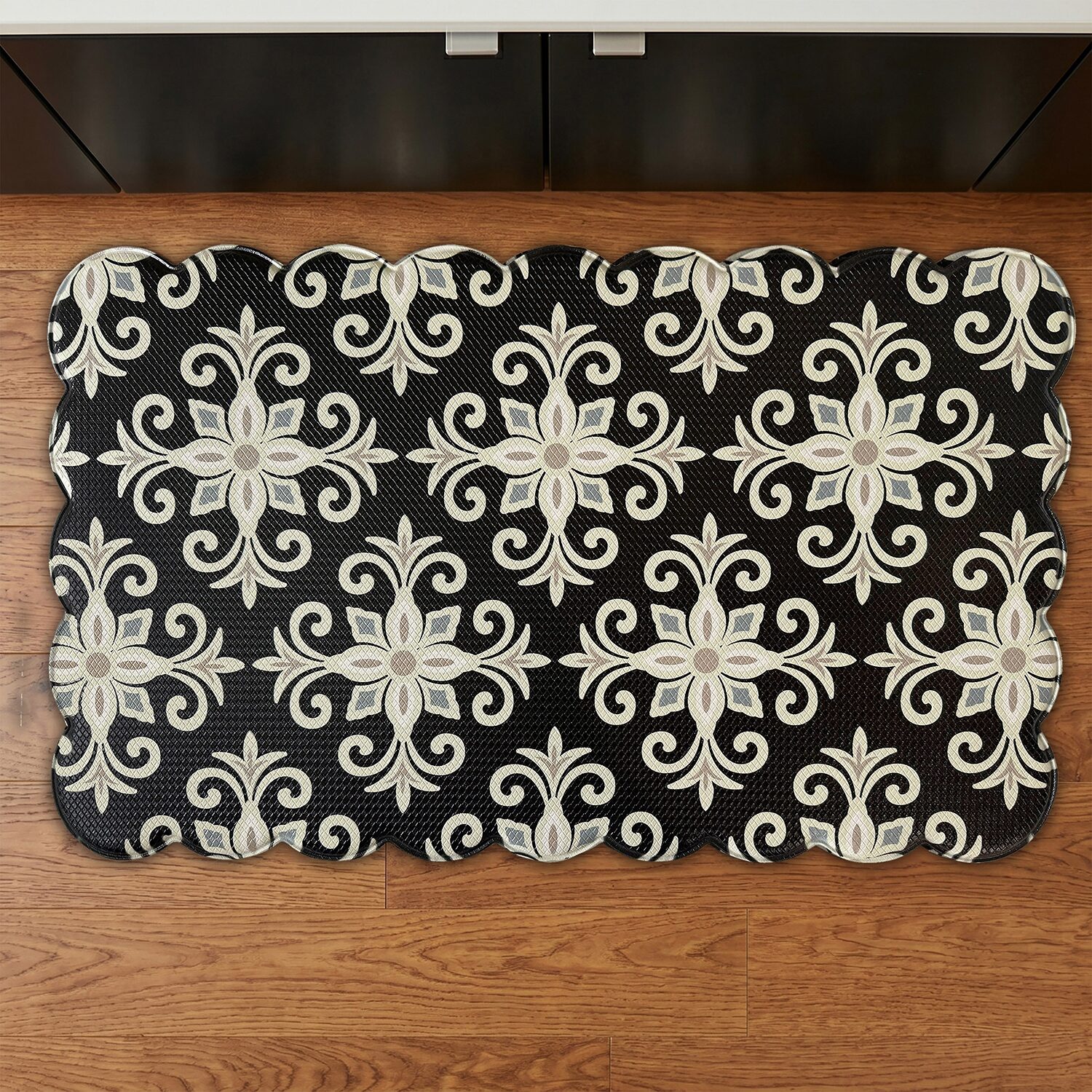 Achim Scalloped Payton Anti-Fatigue 18"x30" Kitchen Mat