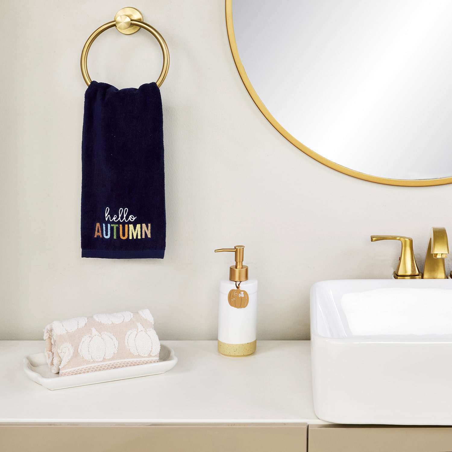 Saturday Knight Hello Autumn 2-pc. Hand Towel