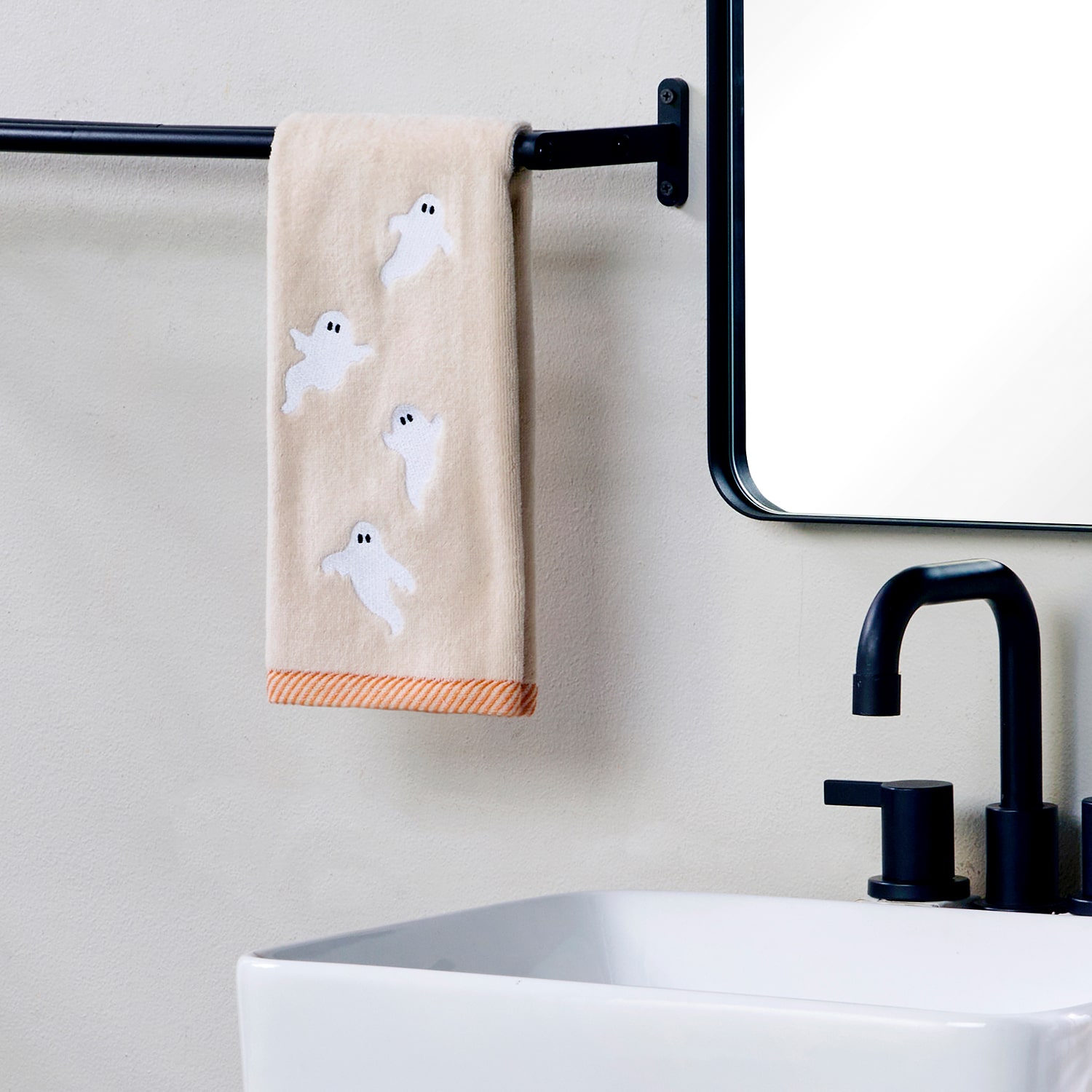 Saturday Knight Tossed Ghosts 2-pc. Hand Towel