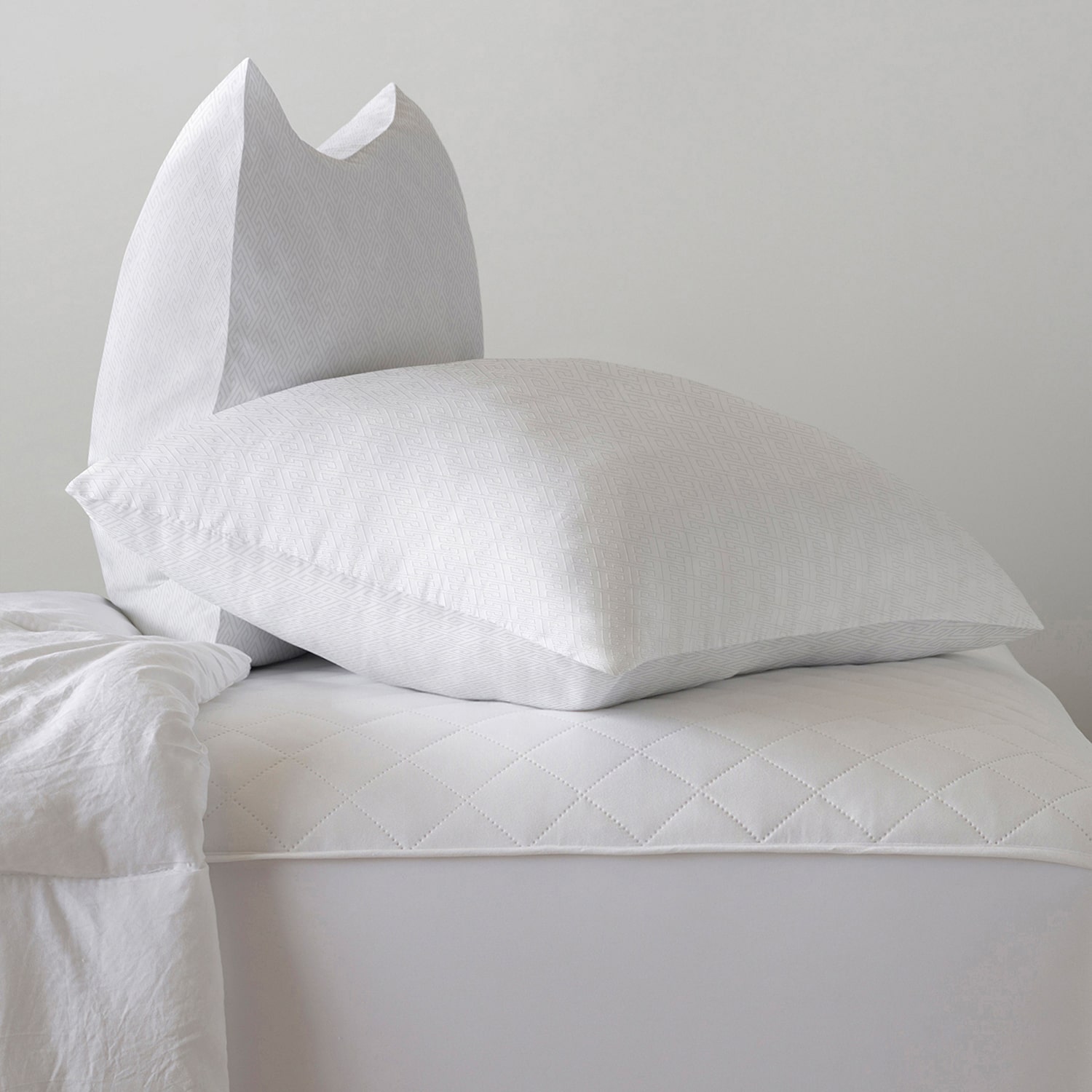 Ella Jayne Simple Comfort Down-Alternative Medium Density Bed Pillow
