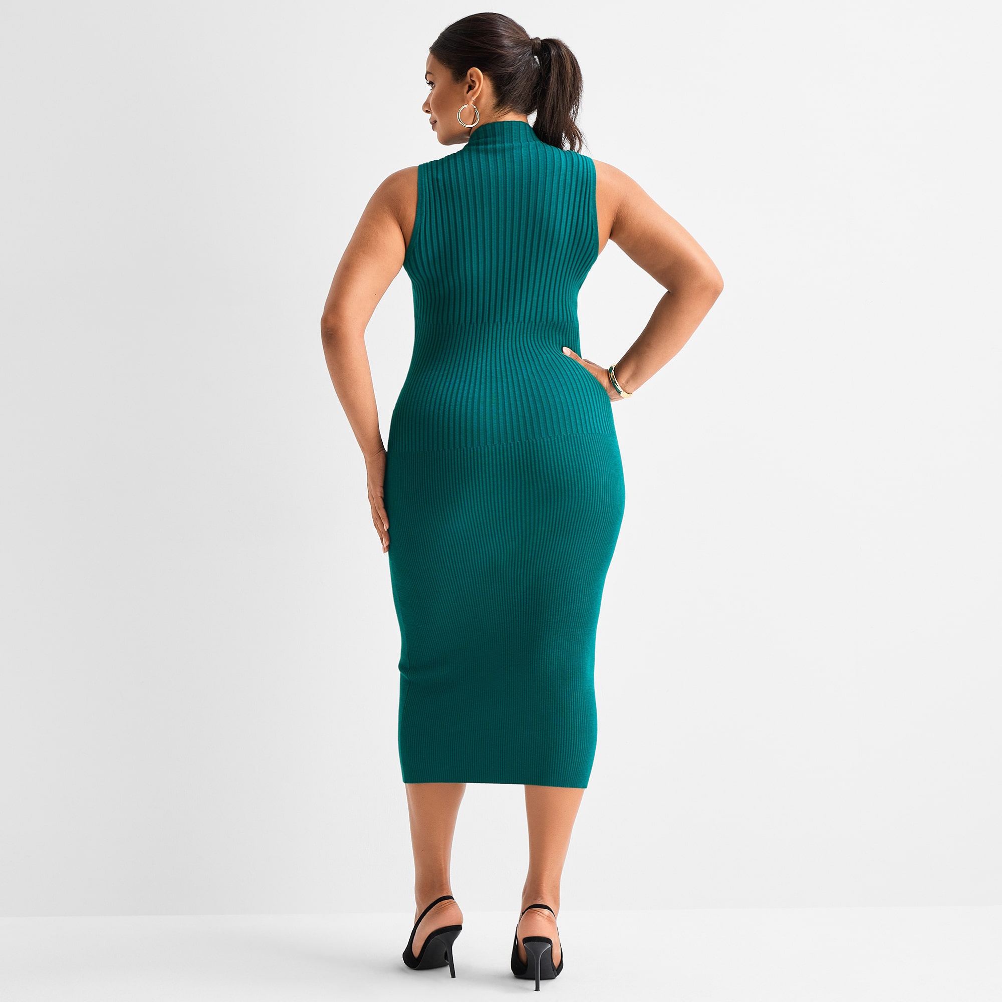 Ashley Graham Women's Plus Sleeveles Mock Neck Rib Mini Dress