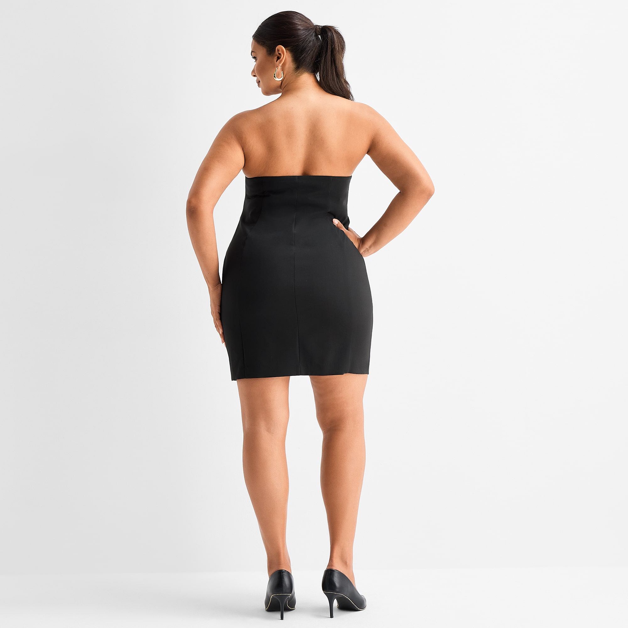 Ashley Graham Womens Plus V Neck Sleeveless Shift Dress