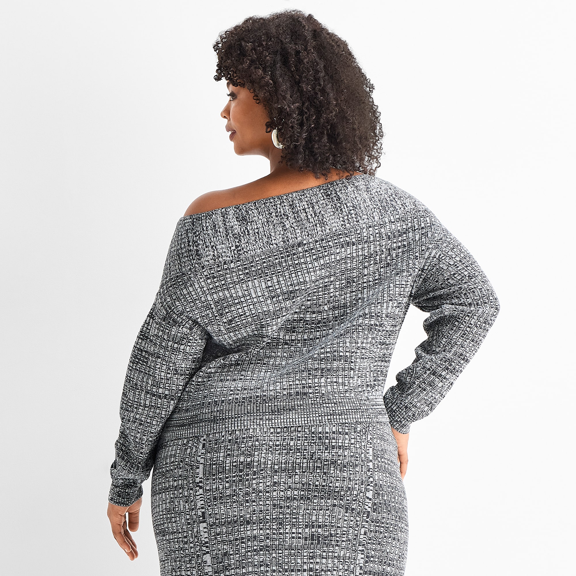 Ashley Graham Plus Womens Crew Neck Long Sleeve Pullover Sweater