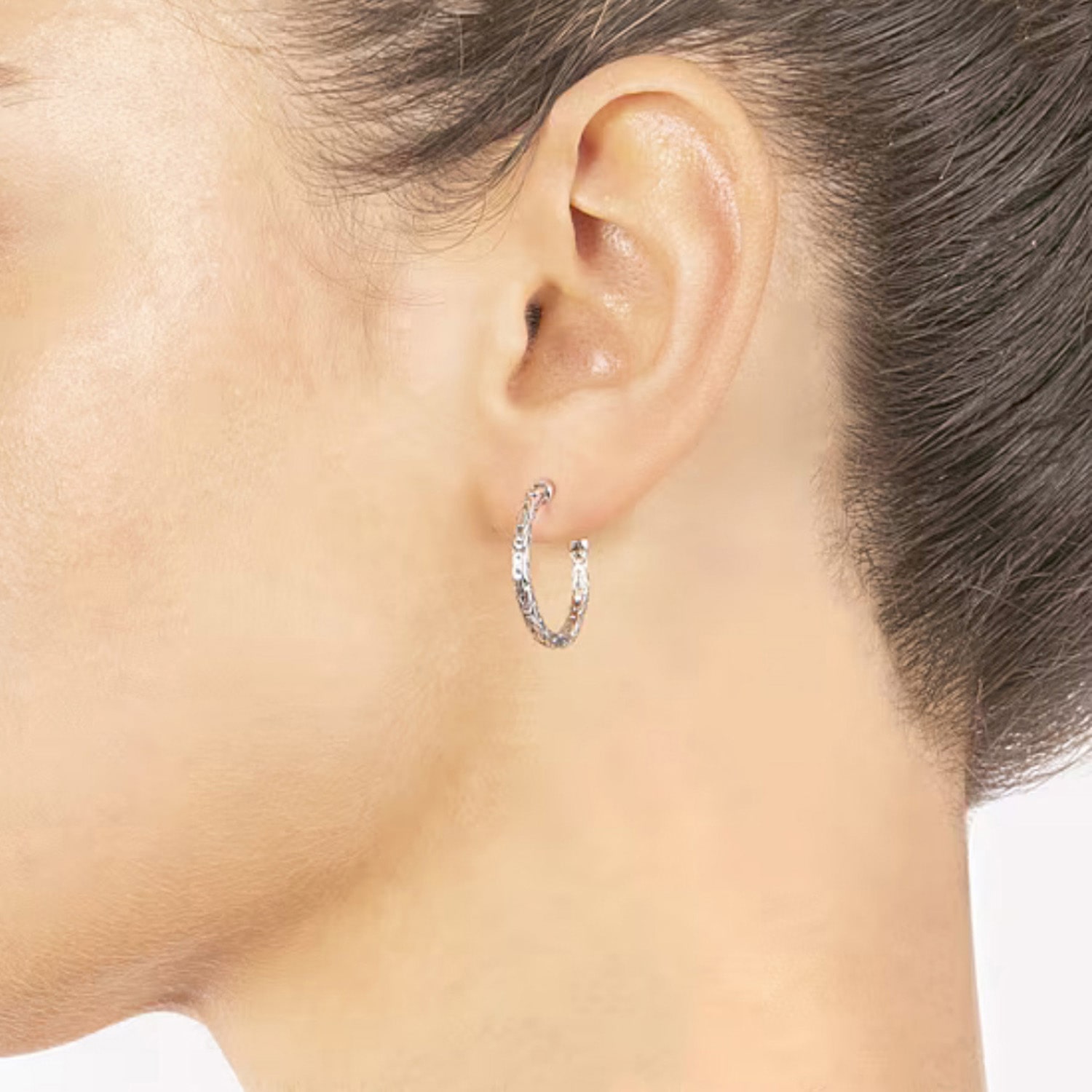 Bali Inspired Womens Sterling Silver 24.3mm Round Hoop Earrings