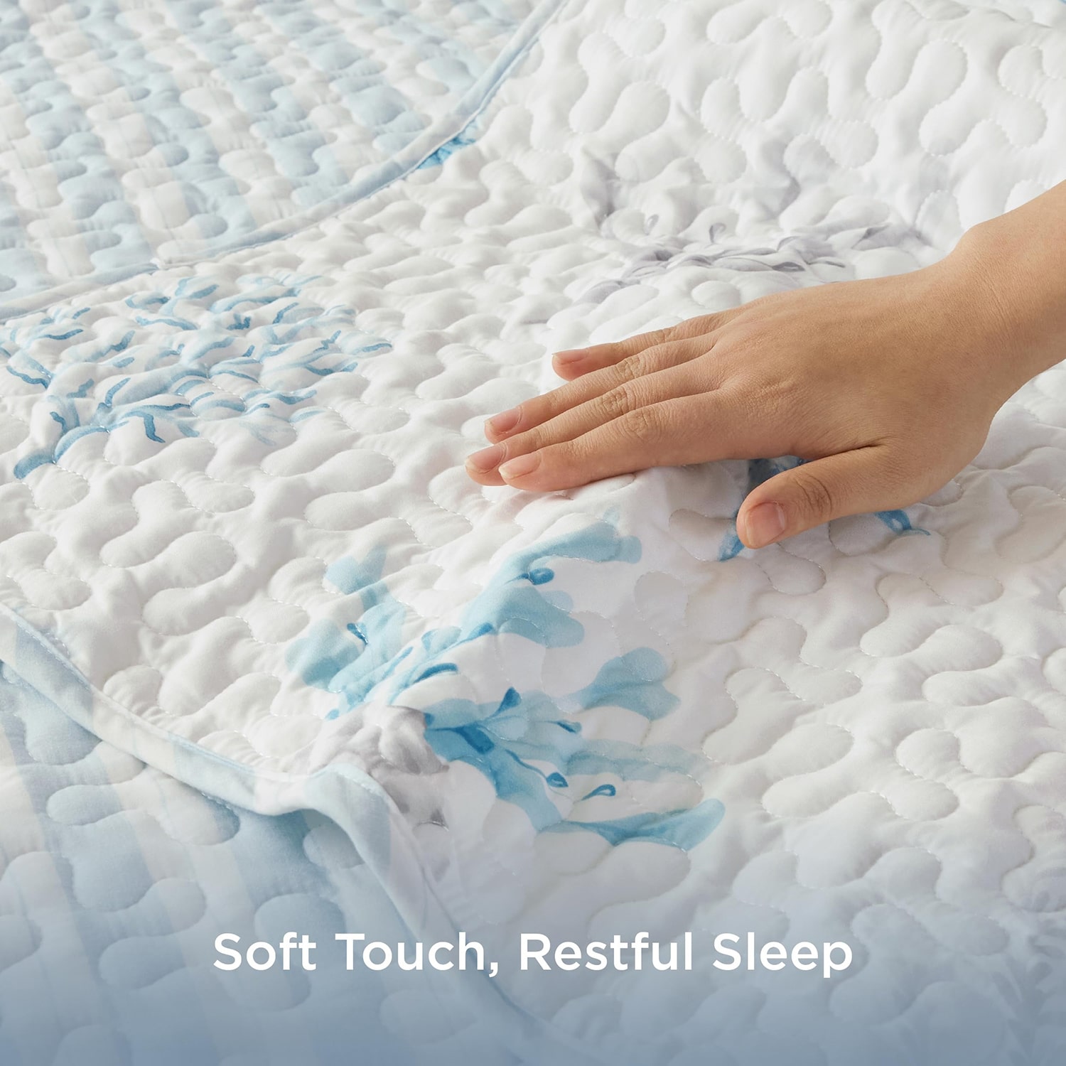 Bedsure® Plants Silhouettes Quilt Set