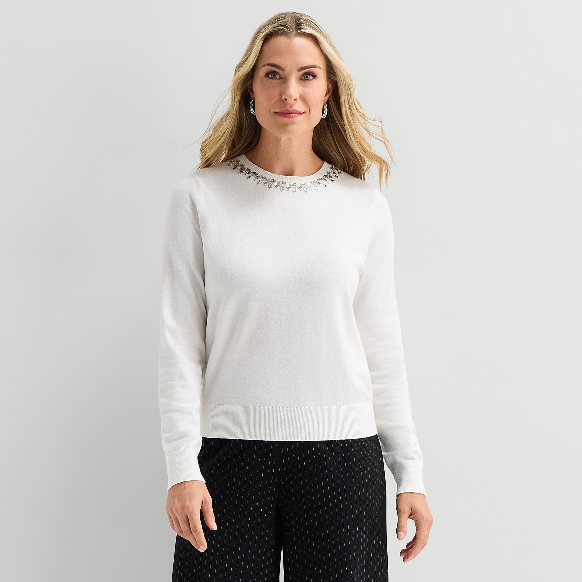 Liz Claiborne Womens Crew Neck Embellished Long Sleeve Pullover Sweater