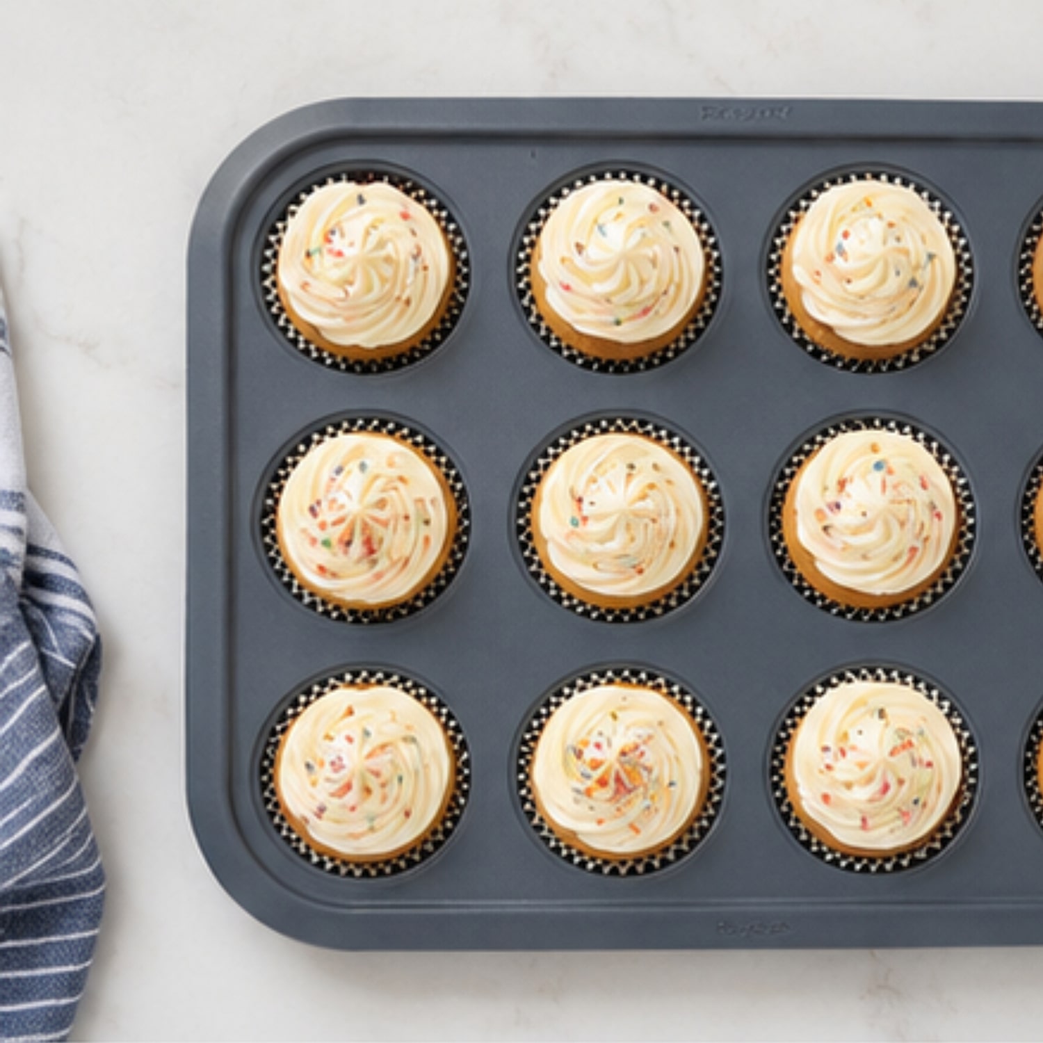 BergHOFF Gem 12-Cup Non-Stick Cupcake Pan