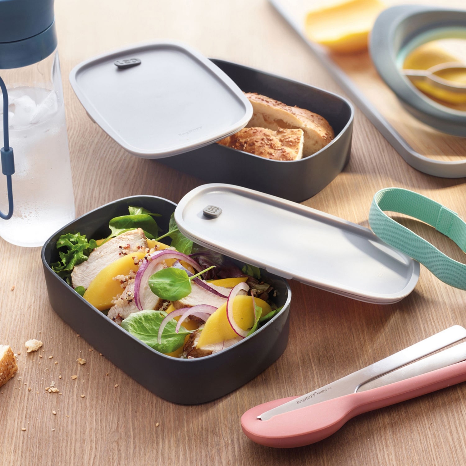 BergHOFF Leo Dual Bento Box Set With Strap 3-pc. Food Container