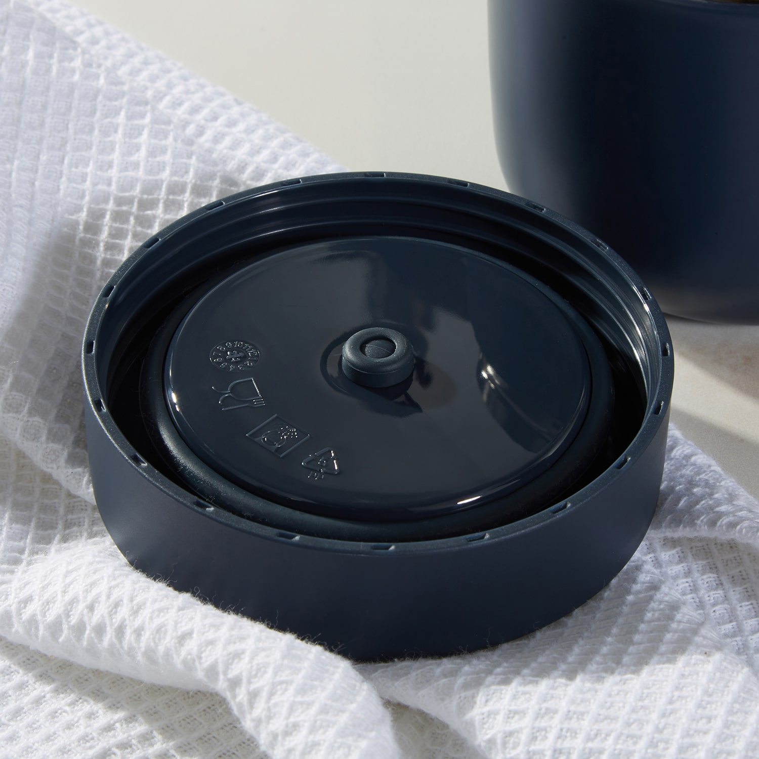 BergHOFF Nommie Stainless Steel Food Container