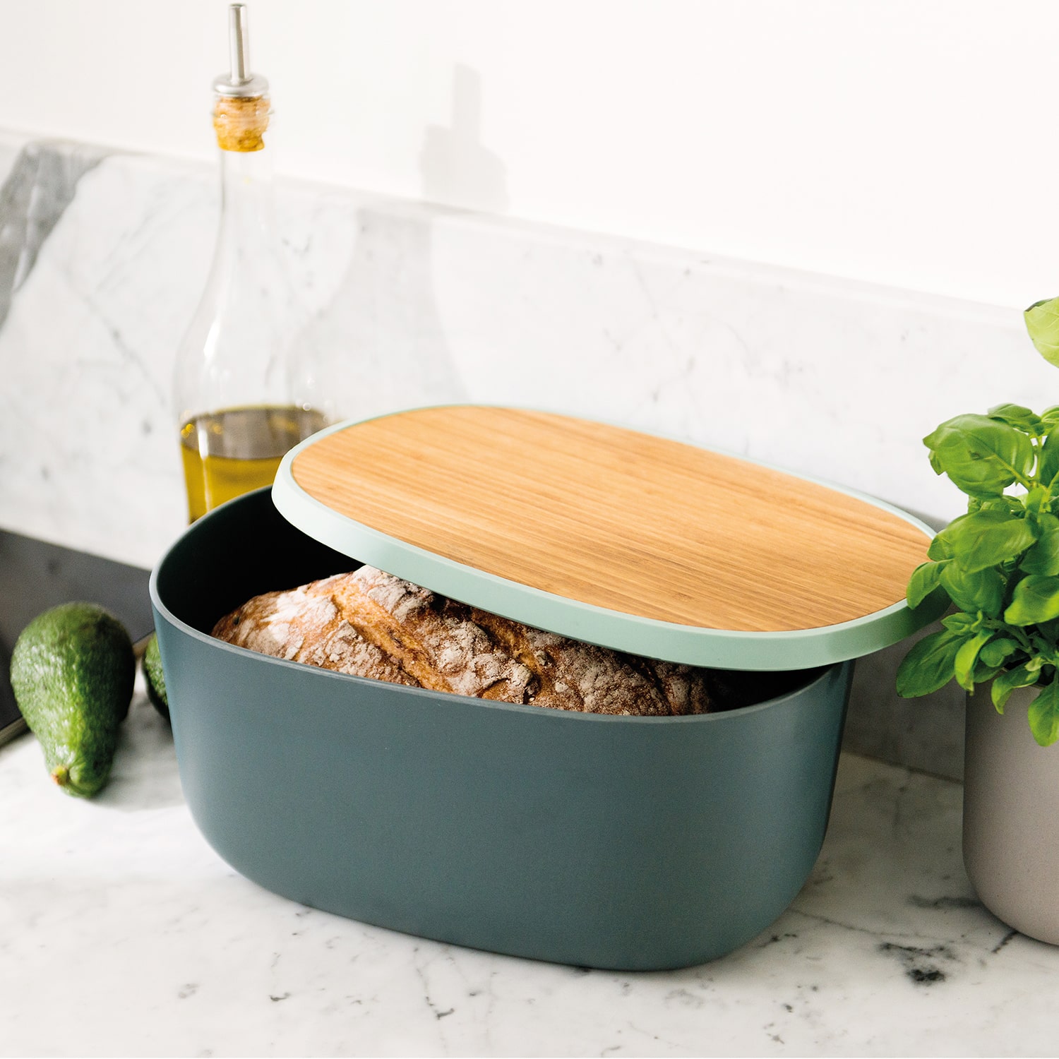BergHOFF Leo Cutting Board With Bread Box