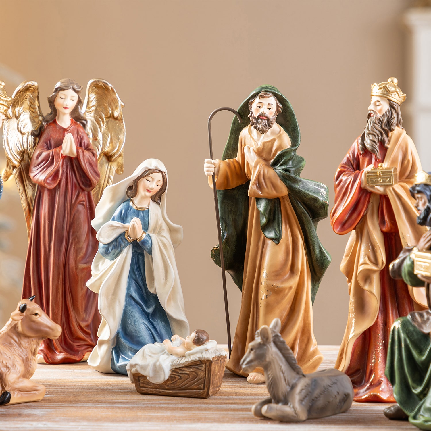 Glitzhome 8" Resin Figurine 10-pc. Nativity Set