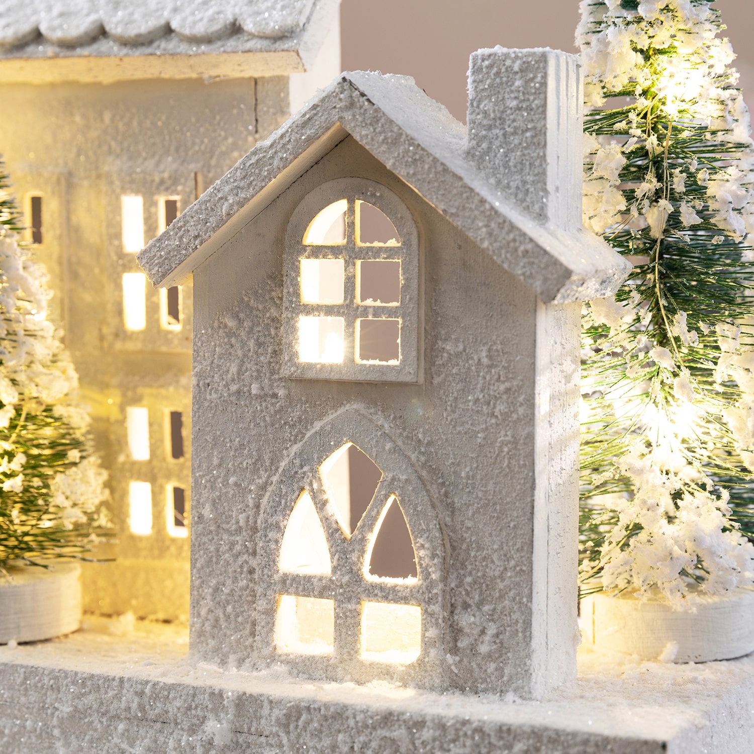 Glitzhome Wooden Snowed Villages Christmas Tabletop Decor