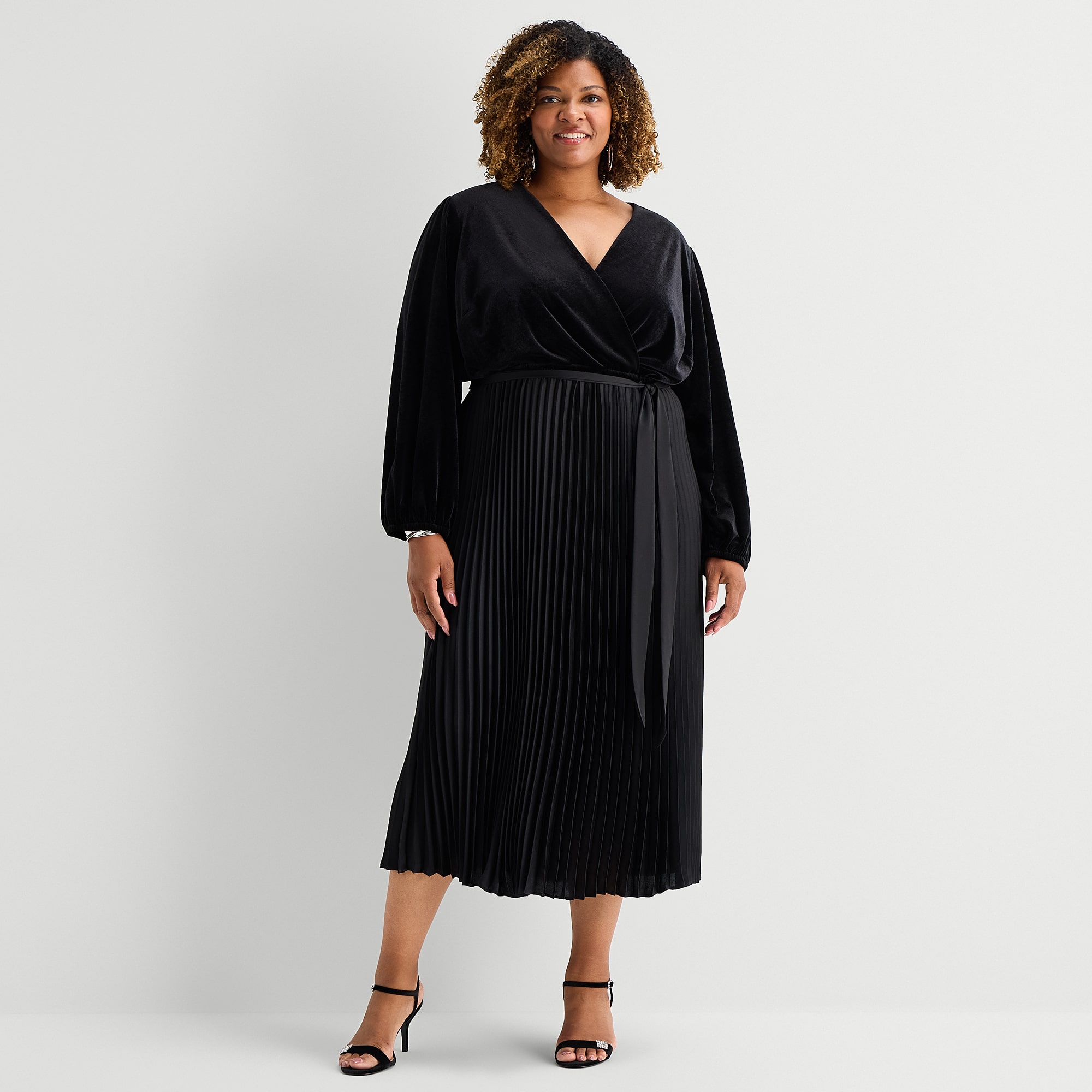 Sandra Darren Womens Plus Midi V Neck Long Sleeve Bishop Fit + Flare Dress