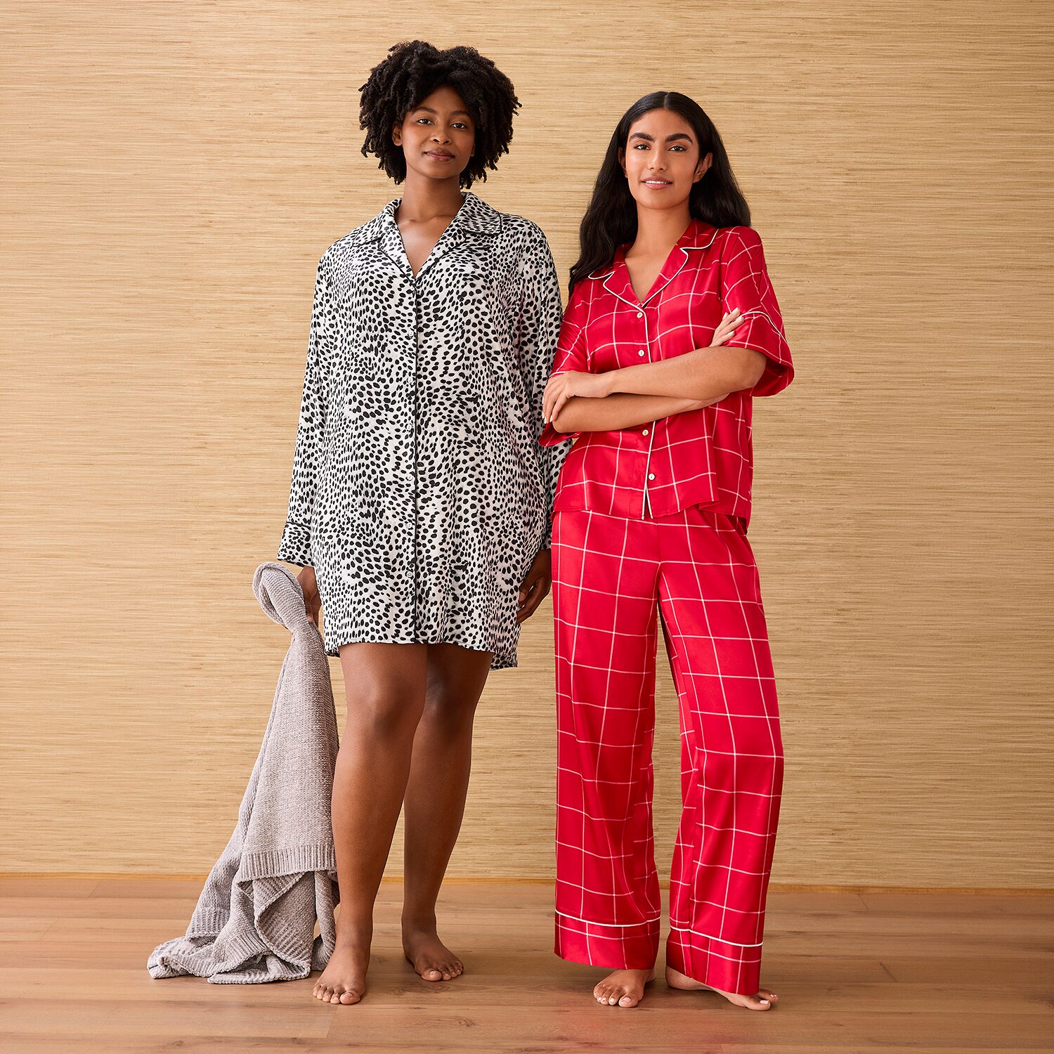 Ambrielle Womens Satin Long Sleeve Nightshirt