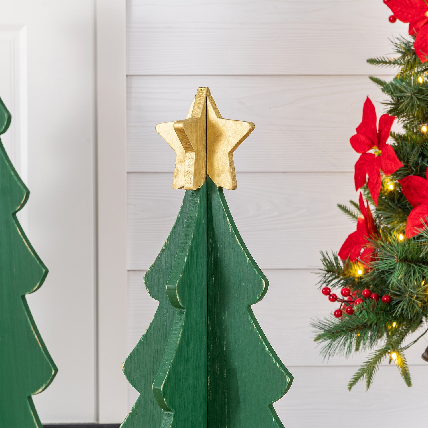 Glitzhome 36" Wood Interlocking Trees Christmas Porch Sign