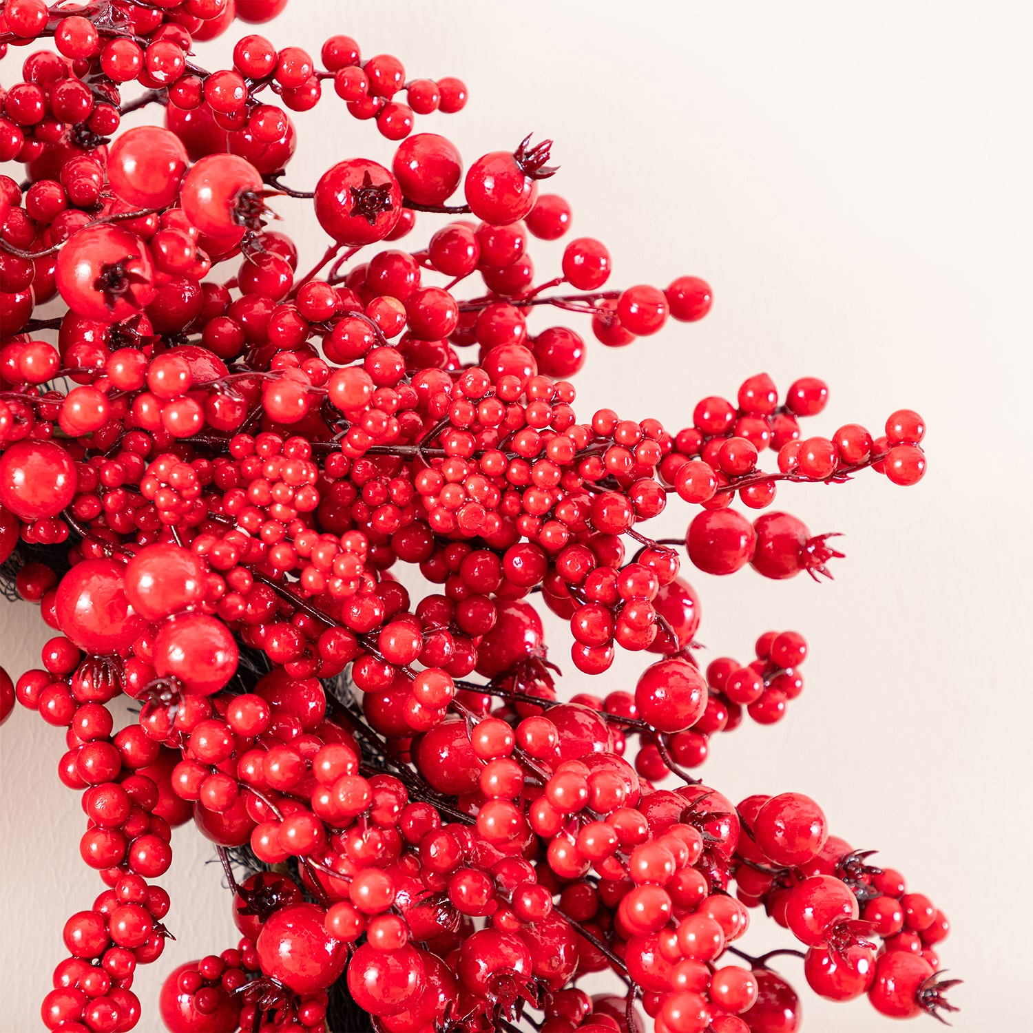 Glitzhome 28" Full Berry Floral Arrangement