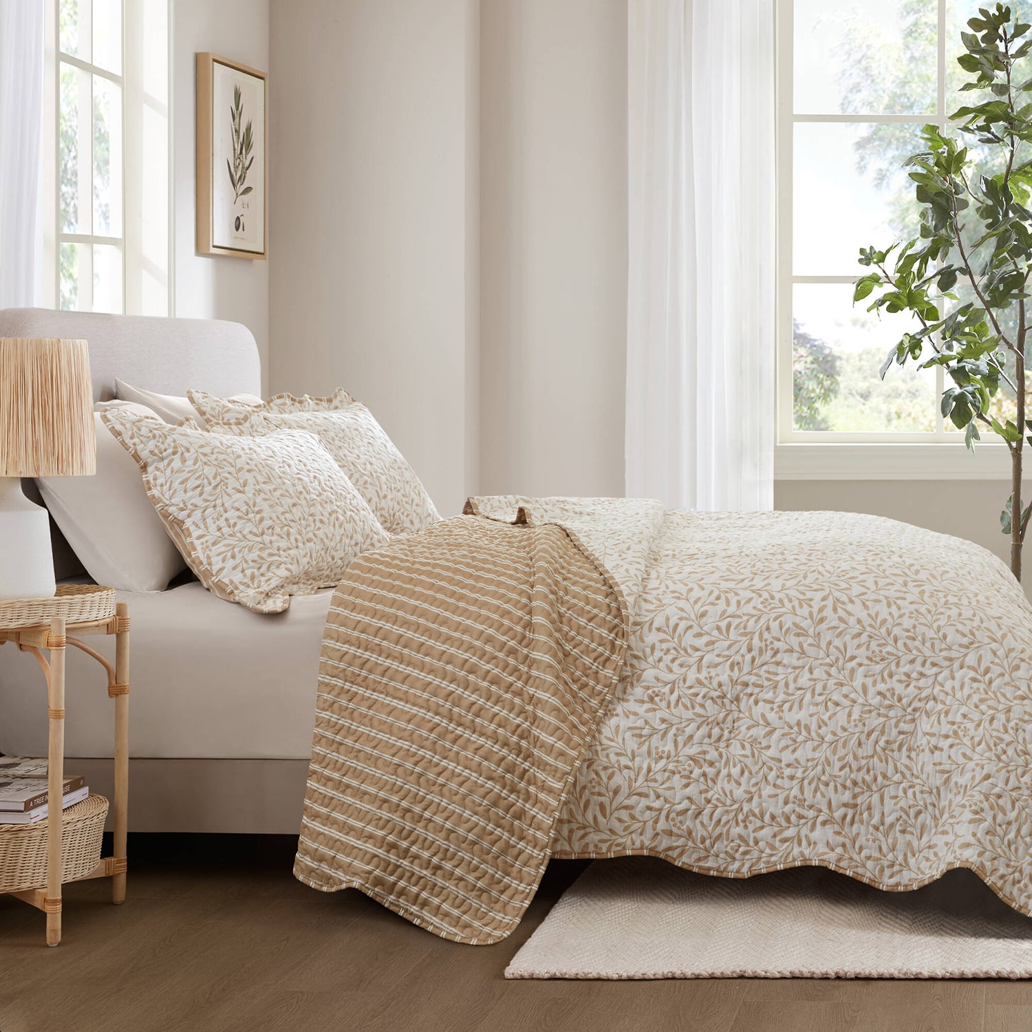 Madison Park Eamon Reversible Print Scalloped Edge 3-pc. Quilt Set