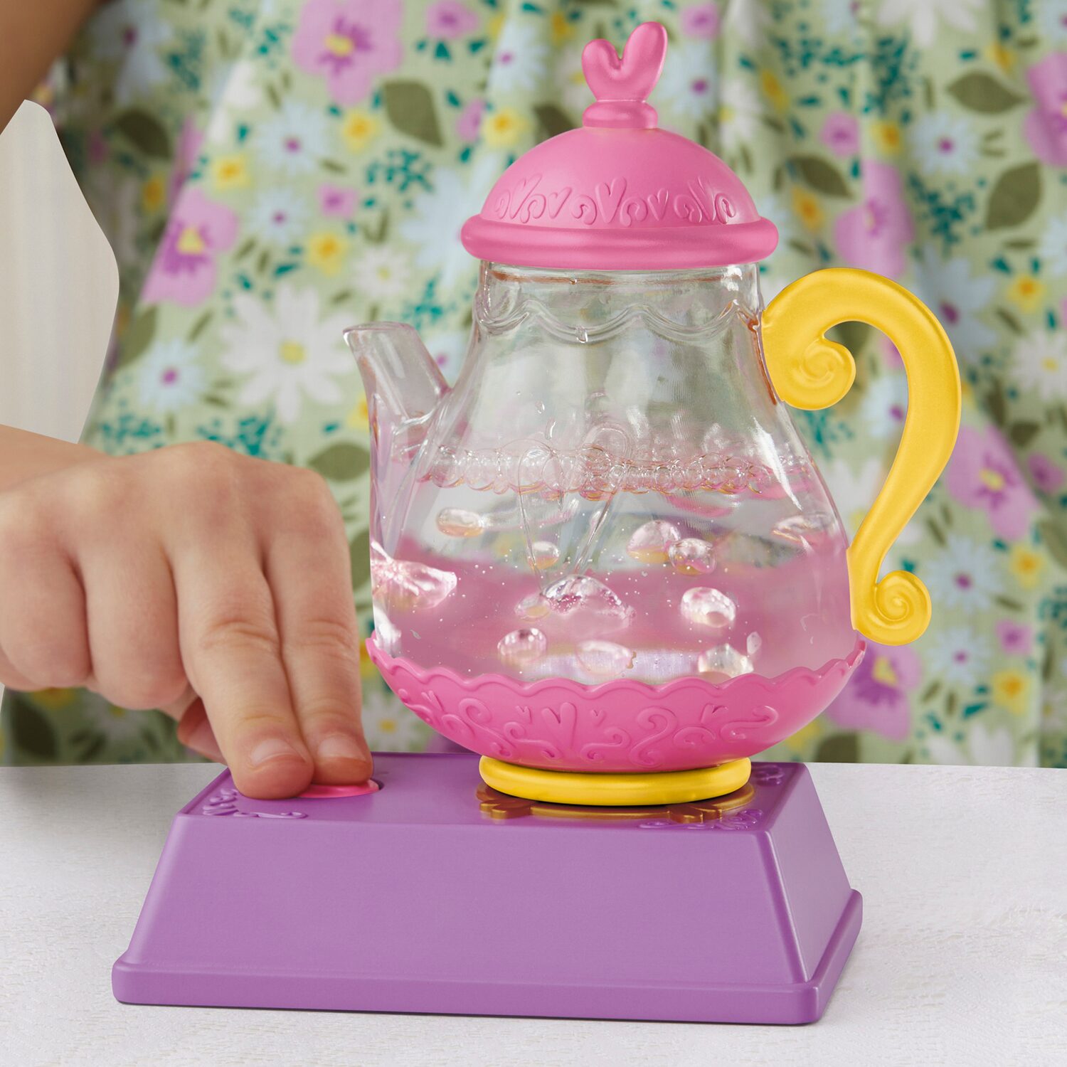 Hasbro Baby Alive Bubbly Tea Party Sophia Sparkle 7-pc. Doll