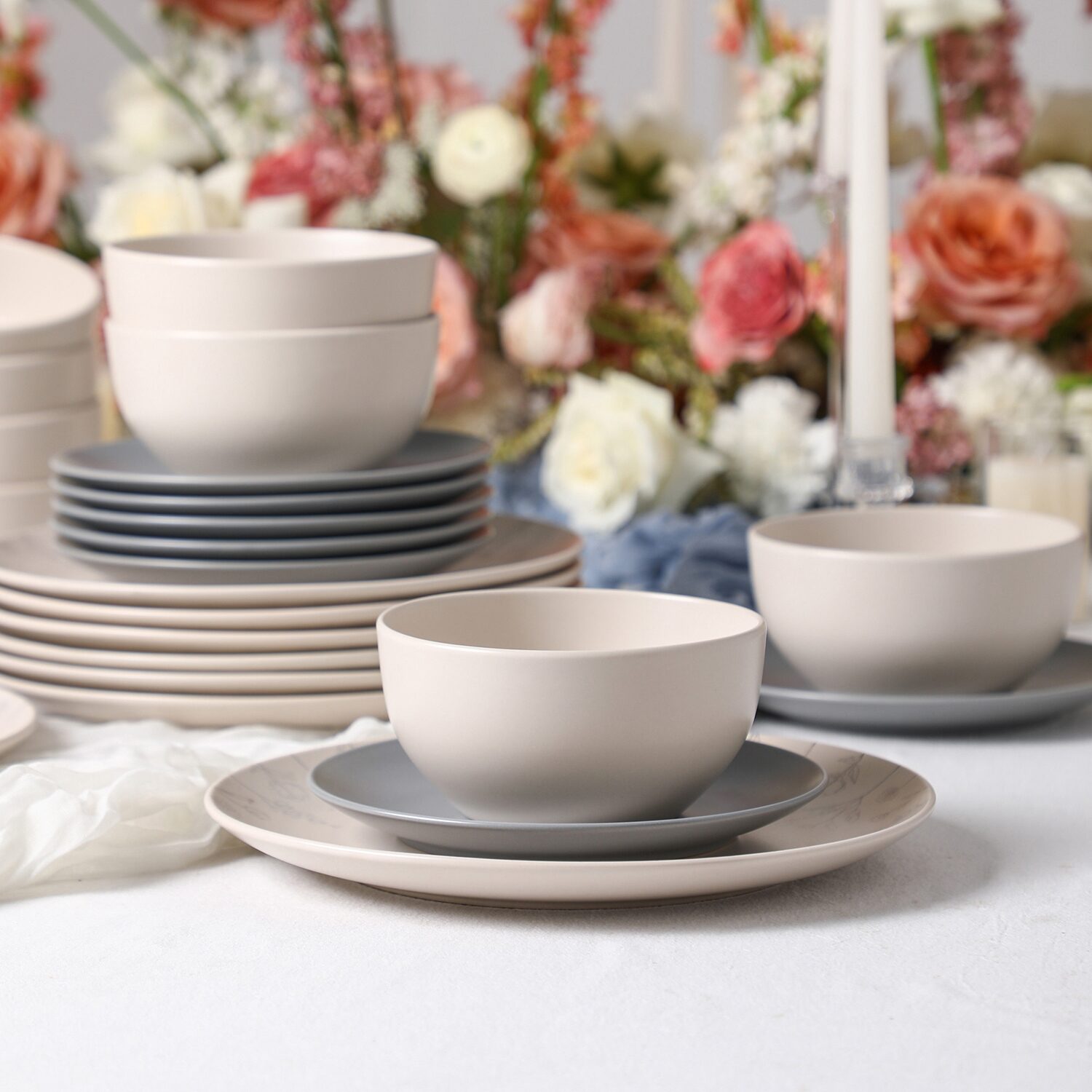 Stone + Lain Camelia 24-pc. Stoneware Dinnerware Set
