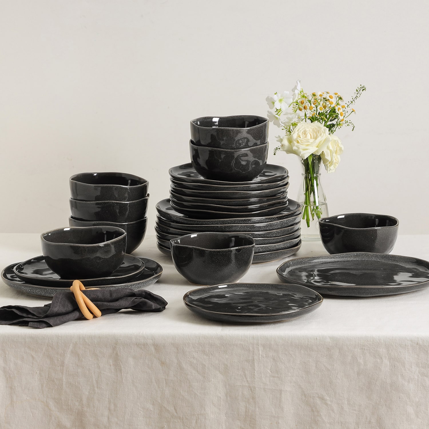 Stone + Lain Mirella 24-pc. Stoneware Dinnerware Set