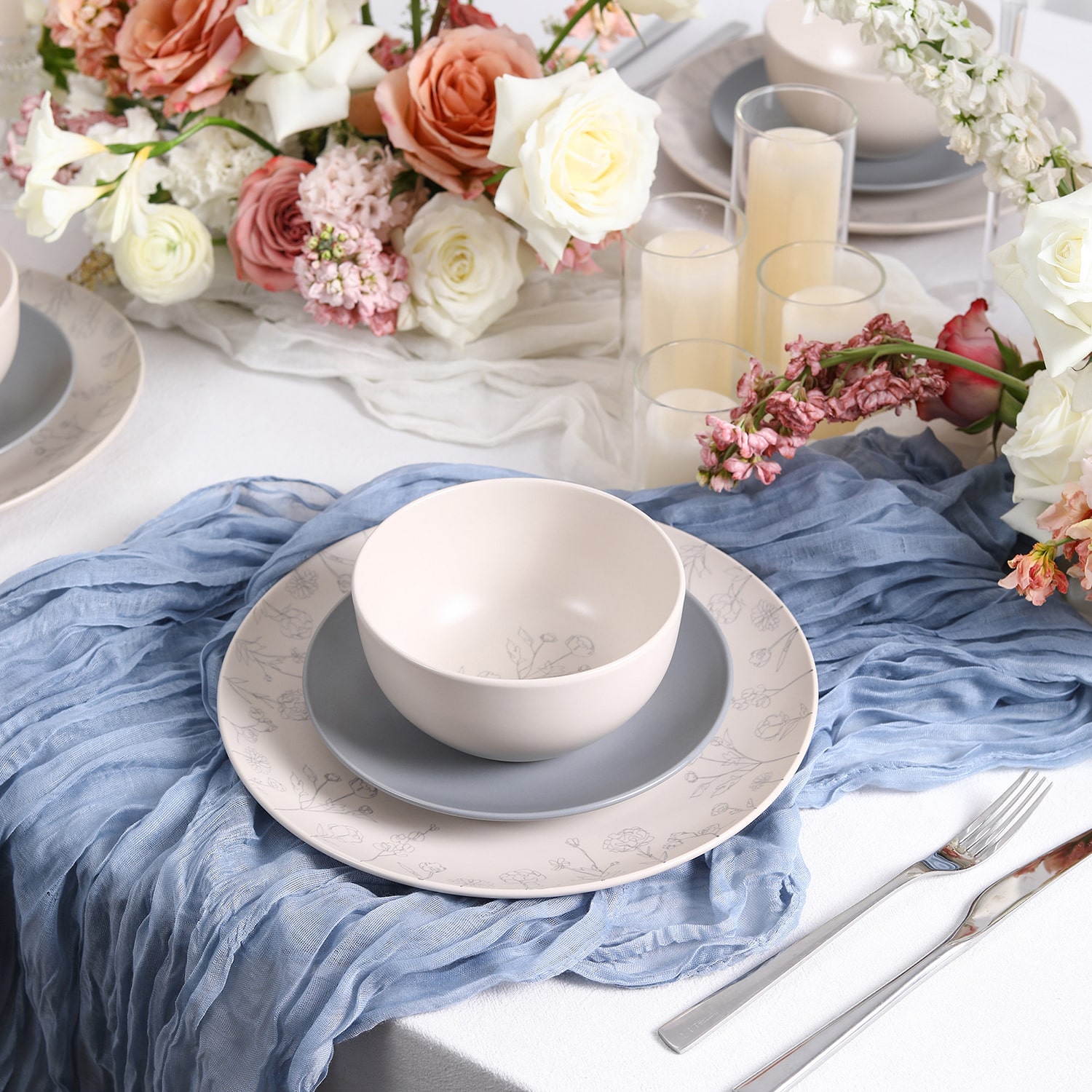 Stone + Lain Camelia 24-pc. Stoneware Dinnerware Set