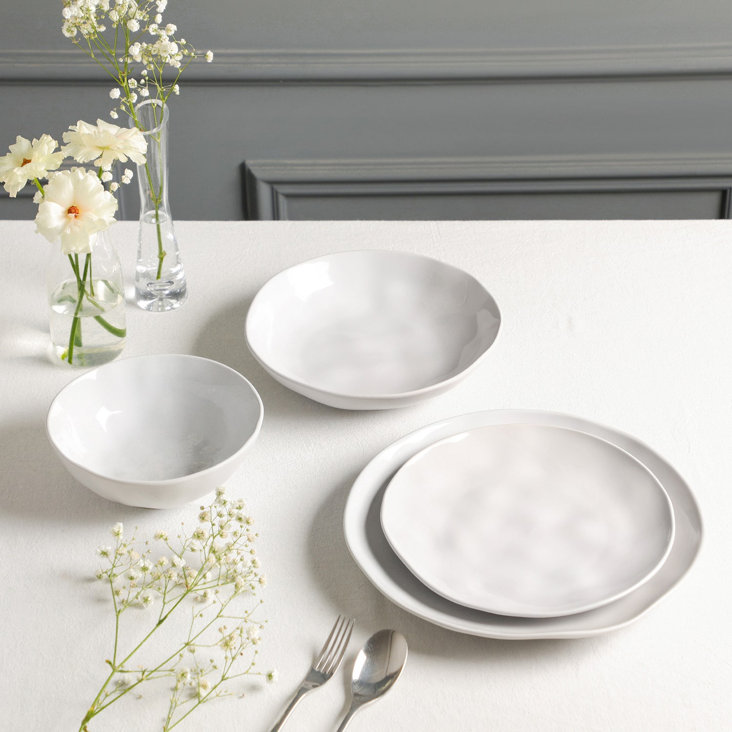 Stone + Lain Harper 32-pc. Stoneware Dinnerware Set