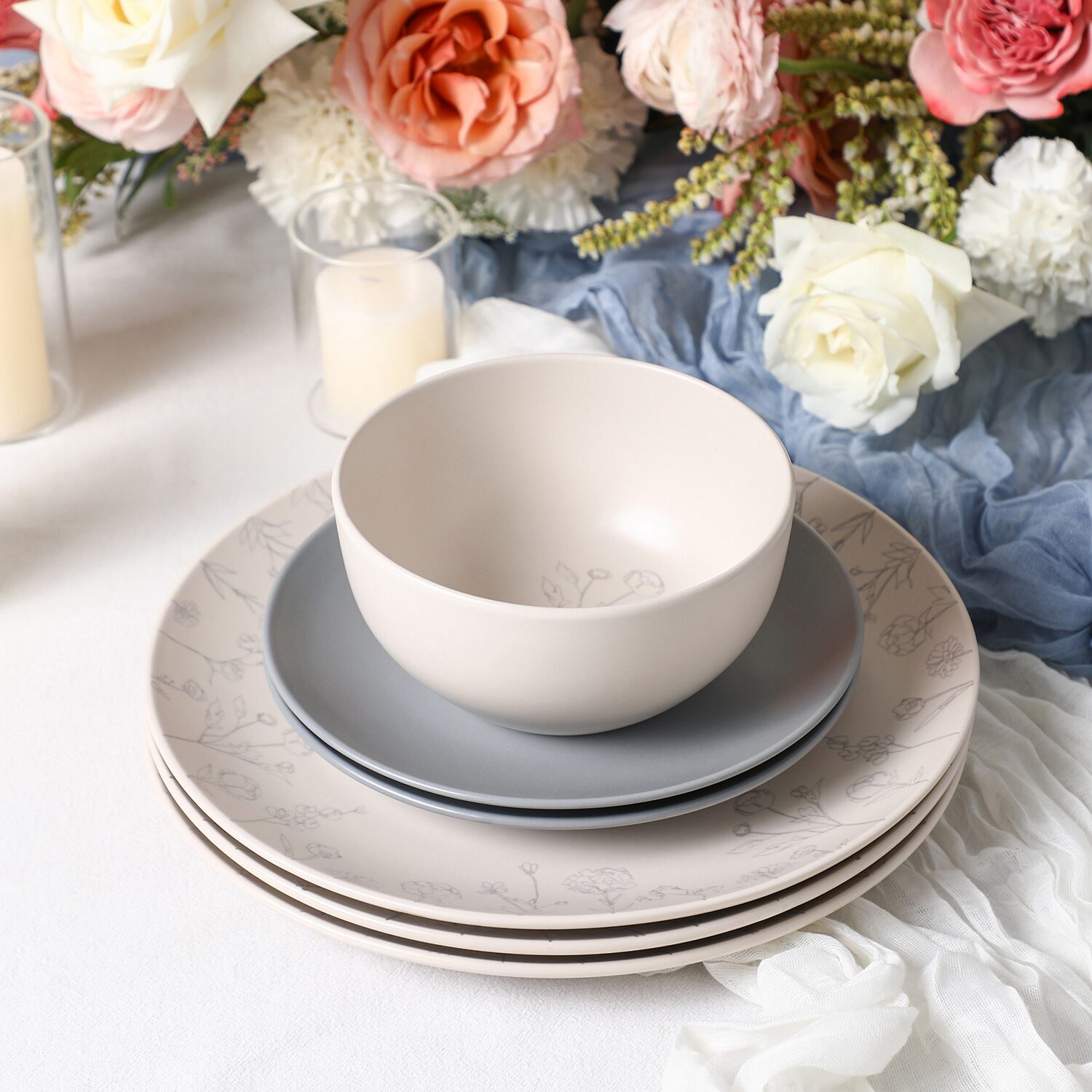 Stone + Lain Camelia 12-pc. Stoneware Dinnerware Set