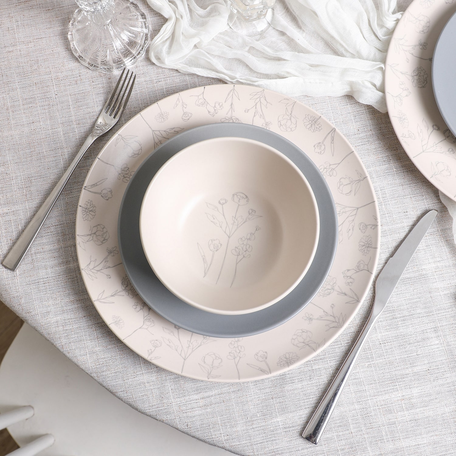 Stone + Lain Camelia 12-pc. Stoneware Dinnerware Set